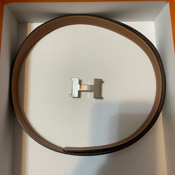 Hermes 24mm belt in black/gold - Picture 8 of 13